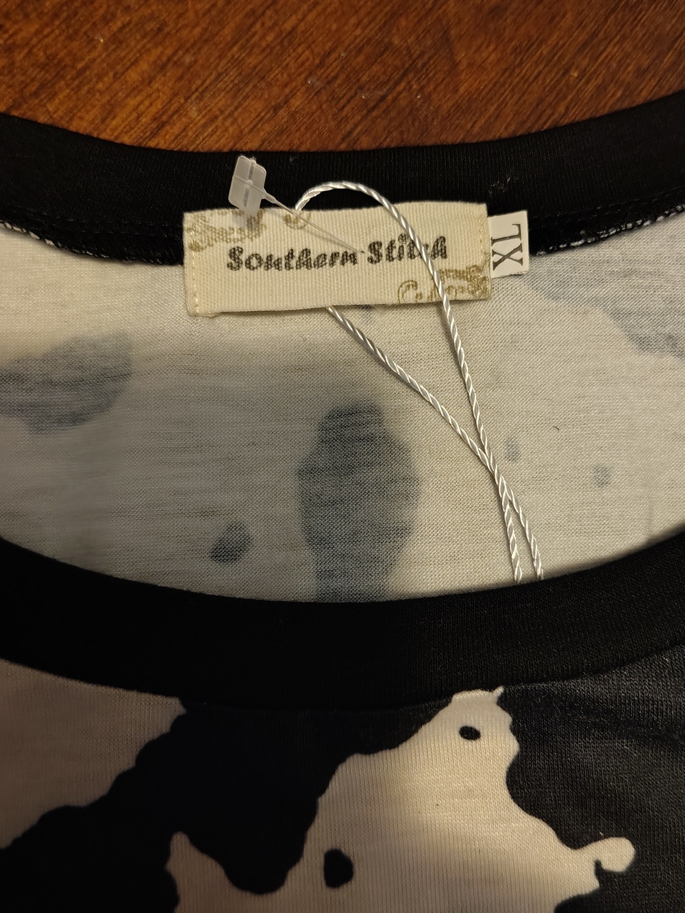 Southern Stitch Animal Print Top - Picture 3 of 3